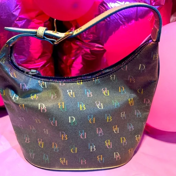 Dooney & Bourke Y2K vintage Monogram Small Hobo charcoal EUC callouts last 2 pic - Picture 4 of 14